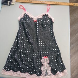 Vintage Y2K Victoria’s Secret Satin Baby Doll Lingerie polka dot pink lace Mini